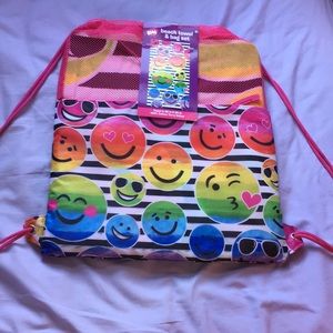 Beach towel and bag set new with tags